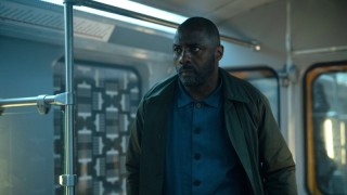 Захваченный рейс 2 сезон 1 серия